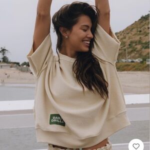 Daily drills short sleeve crew